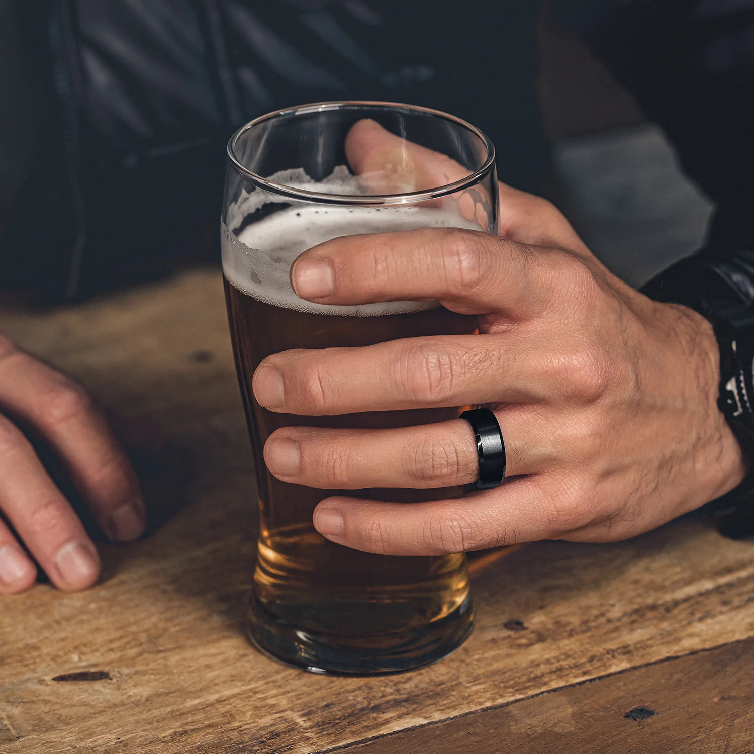 Ridge 8mm Beveled Ring Set - Royal Black - Image 7